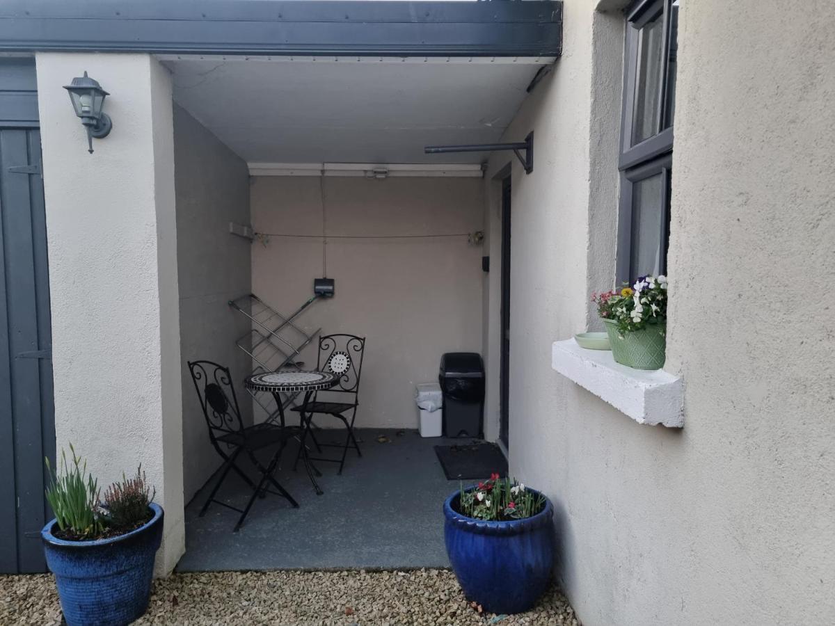 Cracatinni Mews Roundwood Buitenkant foto